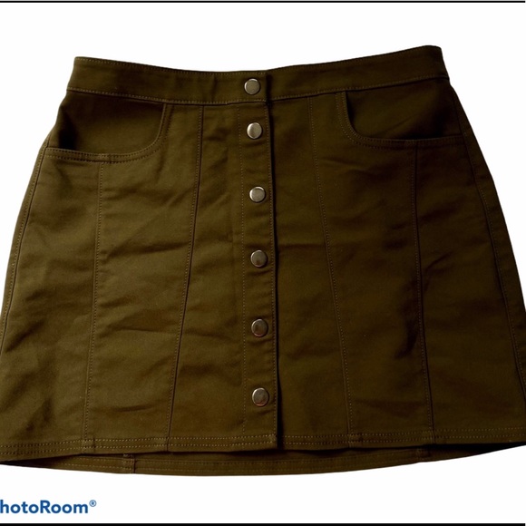 Express Dresses & Skirts - Express mini skirt Size 10